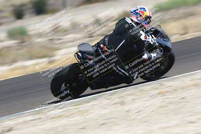 media/Sep-21-2025-TrackDaz (Sun) [[277c75b276]]/B Group/1220pm (Turn 2)/